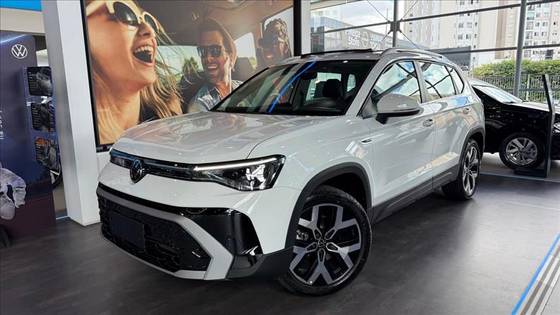 VOLKSWAGEN TAOS 1.4 250 TSI TOTAL FLEX HIGHLINE AUTOMÁTICO